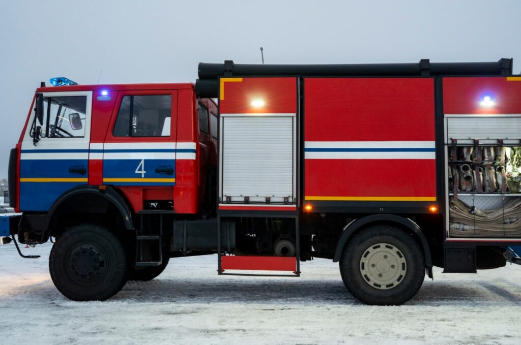 Strażakom z Koła przekazano nowy samochód ratowniczo-gaśniczy, dzięki unijnym funduszom i budżetowi państwa